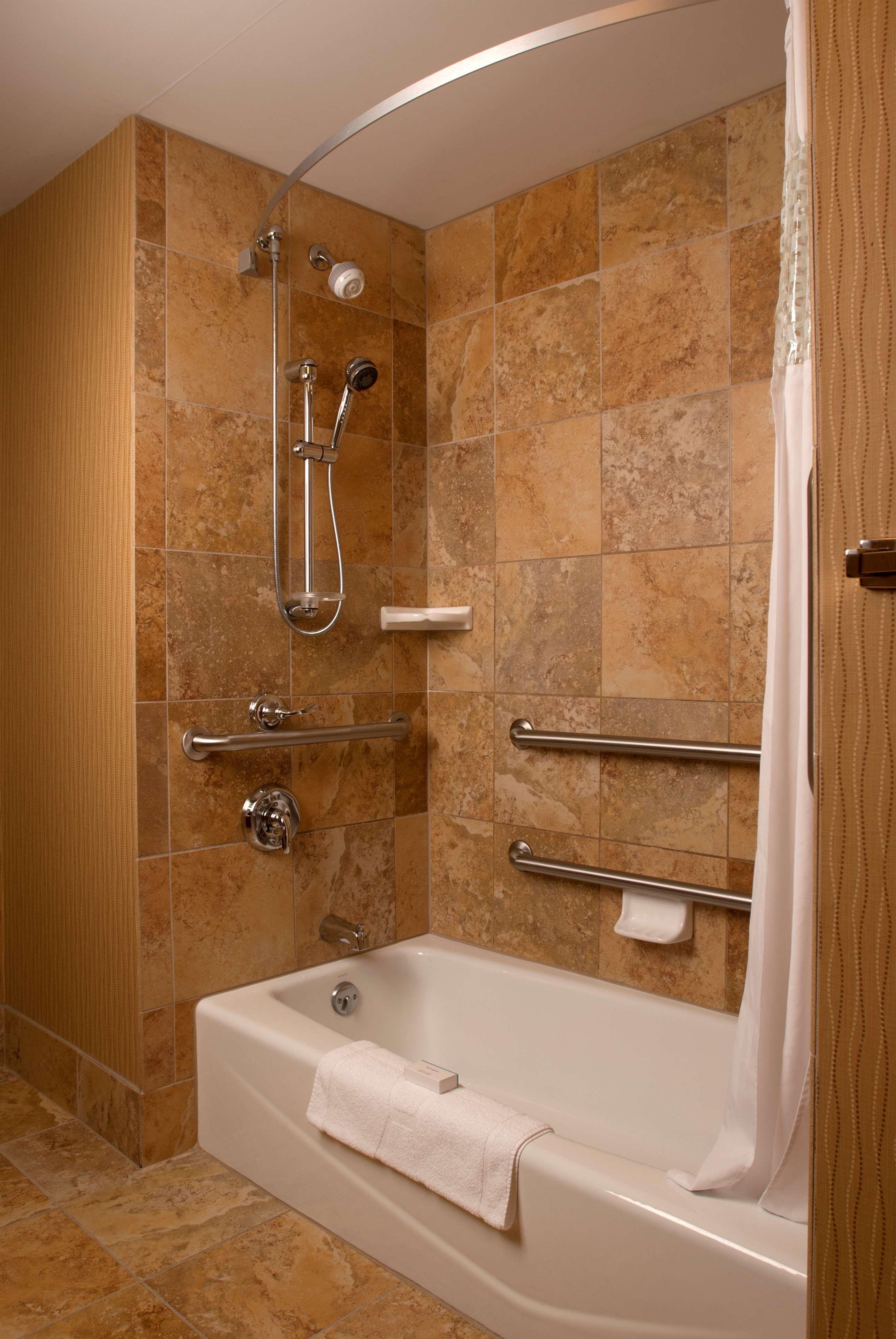 Hampton Inn Tomah Exterior photo